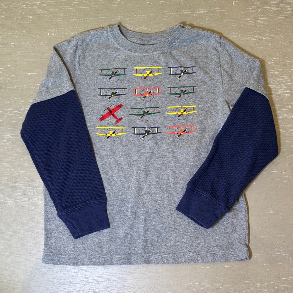 Hanna Andersson Gray and Navy Airplane Long Sleeve Tee